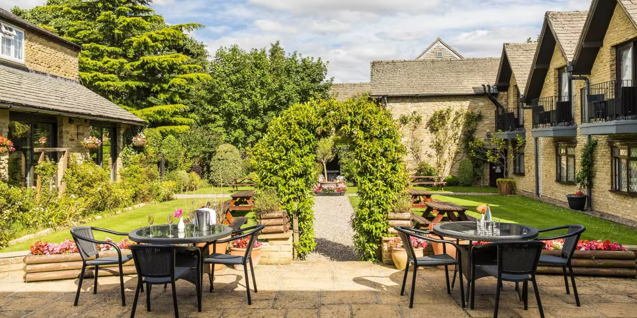 Gardens At The Holt Hotel
