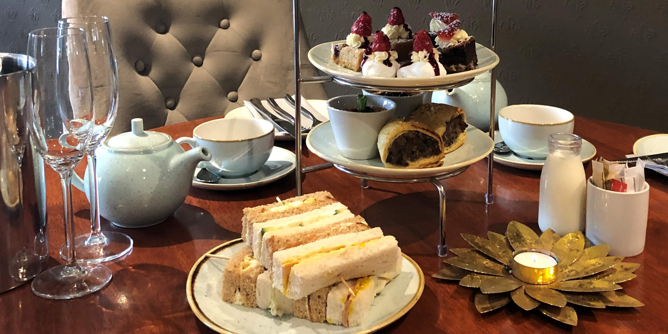 Afternoon Tea at Pettifers Freehouse Hotel | Book Now | UK Guide