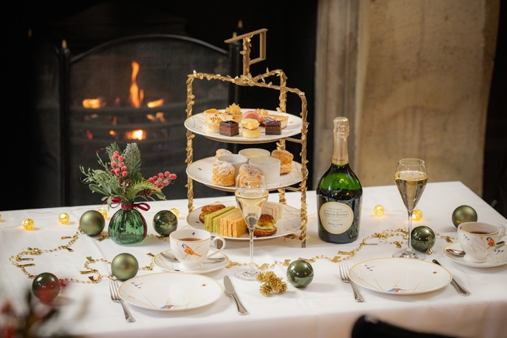 Afternoon Tea and Christmas Decorations at 11 Cadogan Gardens -Baubles, Glitter, and Roaring Fire